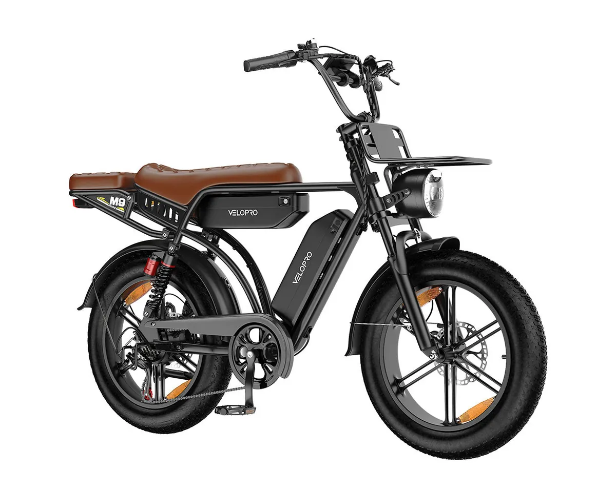 VELOPRO M9 noir, ex PIXAR M9, fat bike électrique rétro à double batterie vu de trois quarts arrière