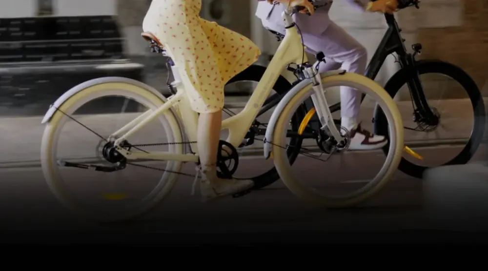 ADO Air 28 Vélo électrique urbain polyvalent image 3