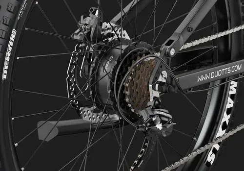 Pneus Maxxis 27,5 x 2,6 pouces du Duotts E29, adaptés au tout-terrain