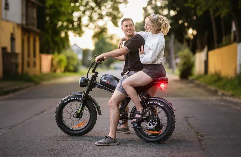 Emoko C93 Vélo Électrique Fat Bike Double Moteur