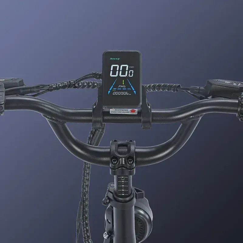 Écran LCD couleur du Fafrees F20 Mate, affichant vitesse et niveau d'assistance.