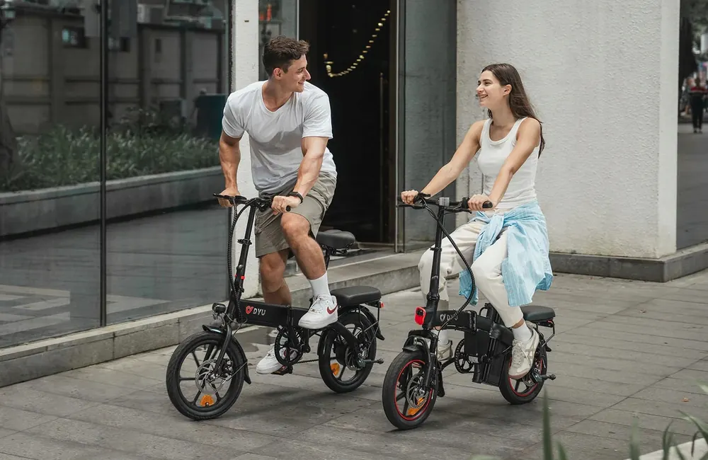 Vélo électrique pliant DYU A5 14 pouces, cadre noir, vue latérale